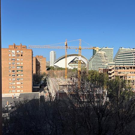 Apartamento Piso Completo Cerca De Artes Y Ciencias Valencia Exterior foto