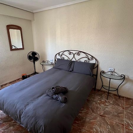 Apartamento Piso Completo Cerca De Artes Y Ciencias Valencia Exterior foto